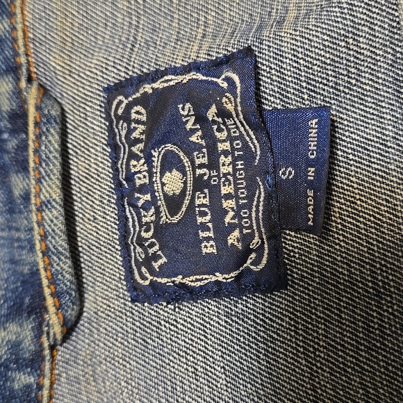 Lucky Brand Distressed Denim Vest Size S - Picture 9 of 10